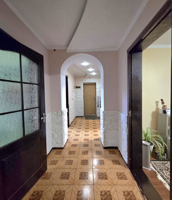 Продам чудовий будинок з ремонтом!