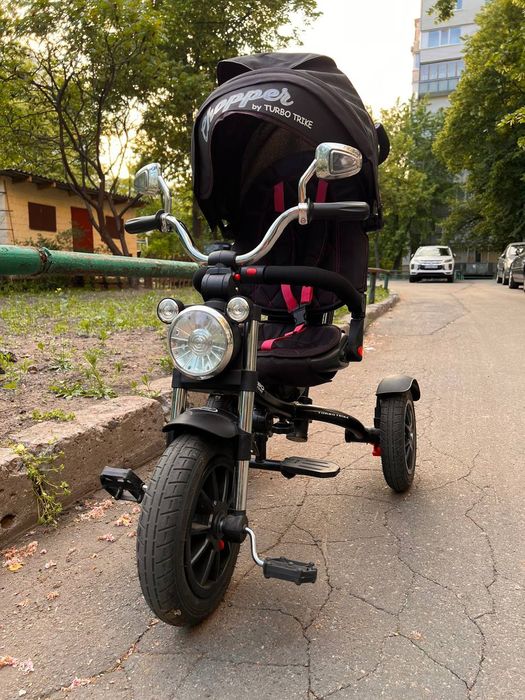 Дитячий триколісний велосипед з батьківською ручкою