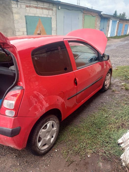 Renault twingo 1.2 бензин