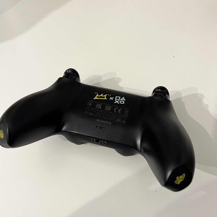 Customowy pad DualSense PS5