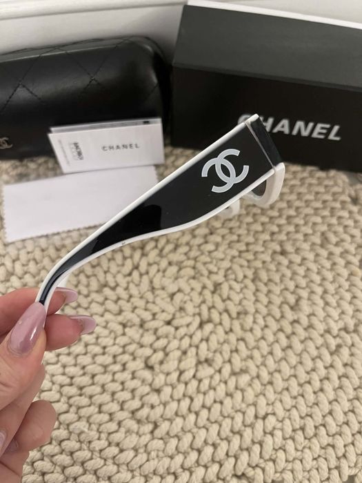 Okulary Chanel..