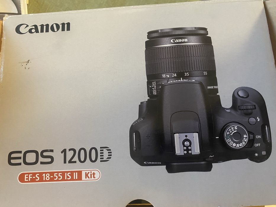 Фотоапарат Canon EOS D 1200