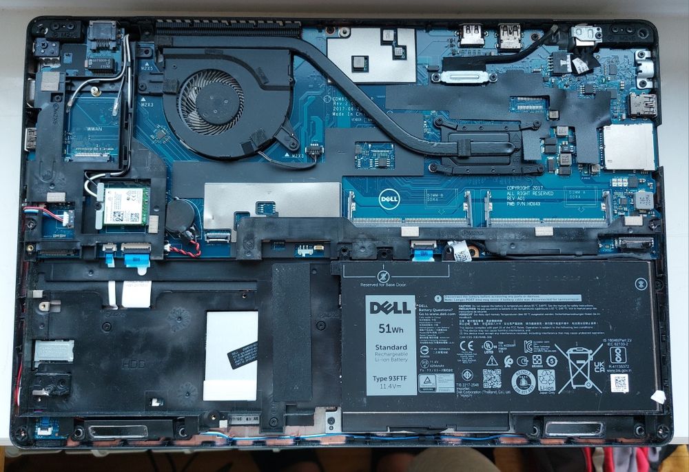 Dell e5580 Bateria idealna, ładny komputer