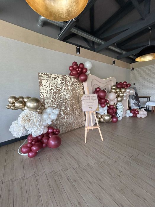 Balonowa oprawa imprezy – girlandy, ścianki, dekoracje tematyczne