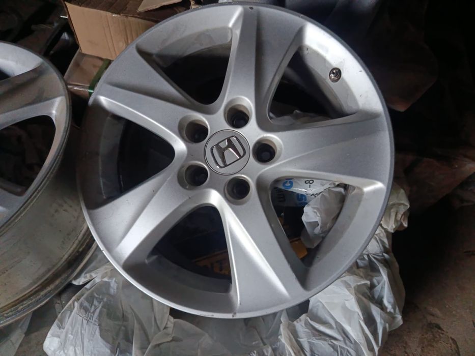 Диски+резина r17 5/114.3 Honda Accord 8 2011