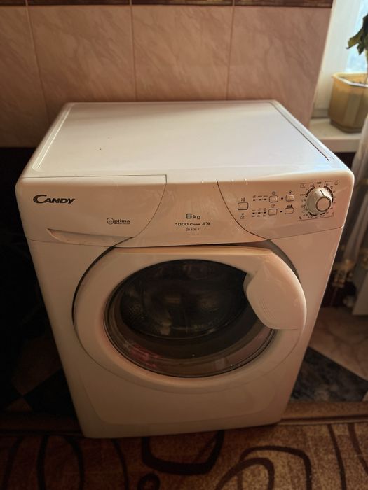 Продам пралку б/у на 6 кг
