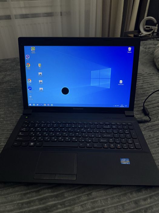 Ноутбук Lenovo b590