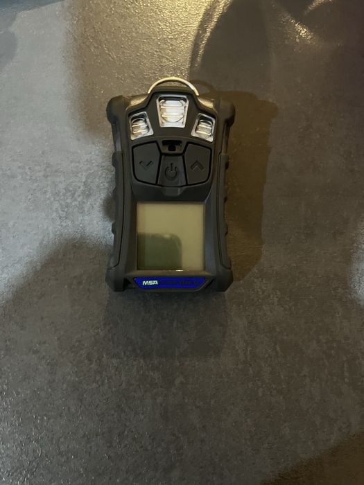 Altair 4XR: Multi-Gas Detector for LEL, O2, CO & H2S