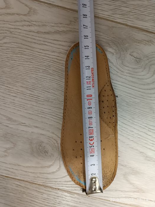 Продам чоботи дитячі