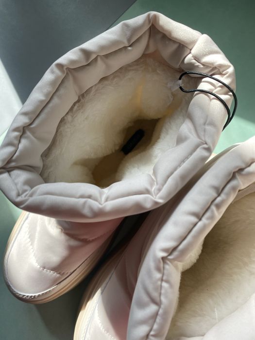 Стьобані зимові чоботи, дутики Rezerved. роз.38 zara