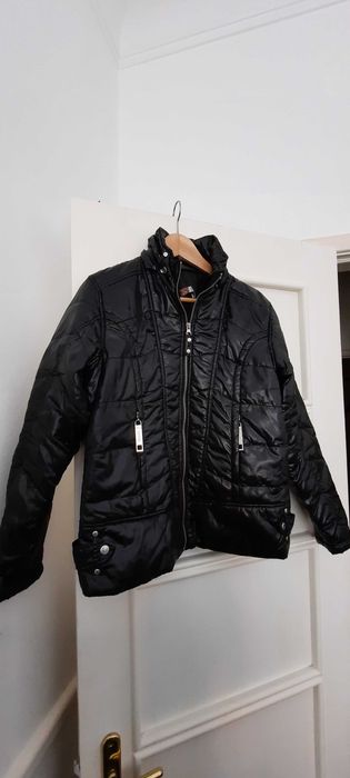 Casaco ROxy mulher/ casaco Zara/ casaco preto