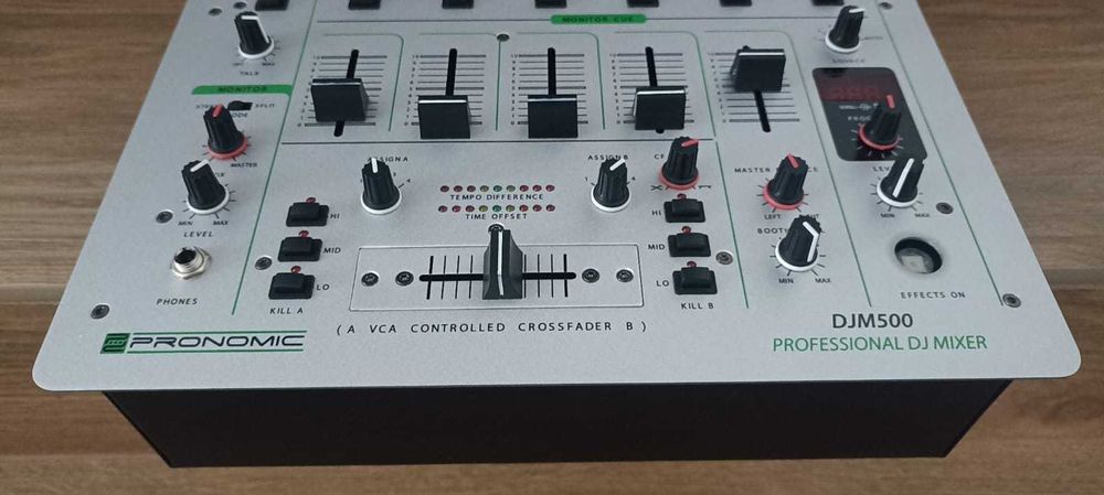 Mikser DJ-ski 5-kanałowy Pronomic DJM500