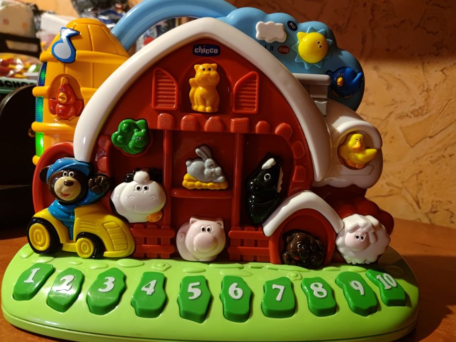Музыкальная ферма chicco