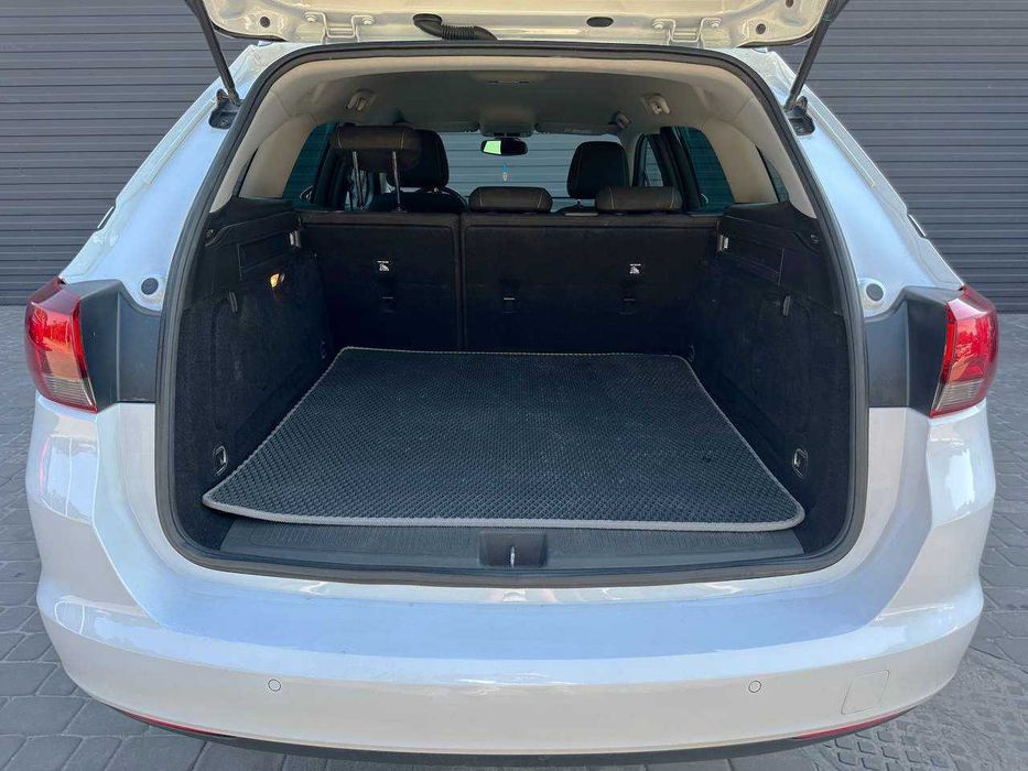 OPEL ASTRA SPORTS TOURER 2018 VIN W0VBD8EG8J8049263 фото оголошення 8 з 9