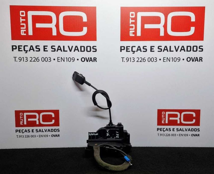 Fechadura / Fecho Porta Trás Direito 8200497672D - RENAULT KANGOO / GRAND KANGOO II