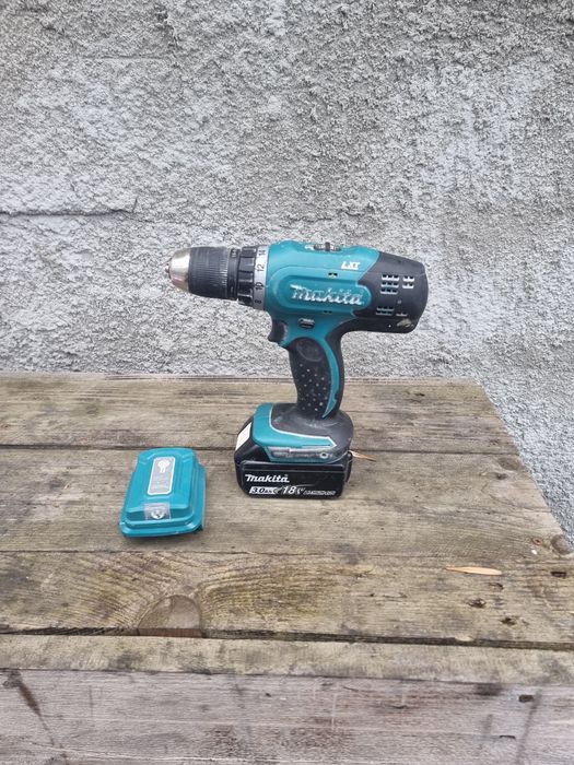 Шуруповерт Makita