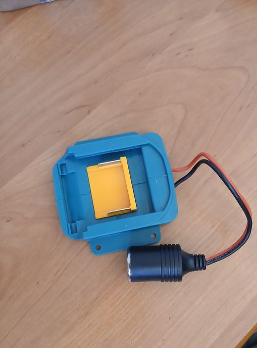 Adapter do baterii elektronarzędzi