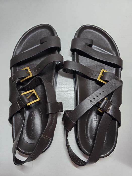 Продам сандалі Massimo Dutti