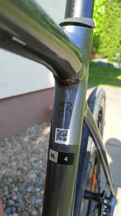 Rower Giant Contend AR 4 Charcoal XL, pedały SPD gratis