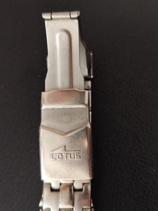 Relógio Lotus Titanium Chronograph,entrego em mão Lisboa ou envio CTT