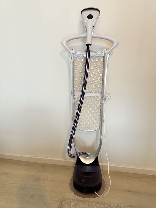 Ferro de engomar verticar Philips comfortouch plus