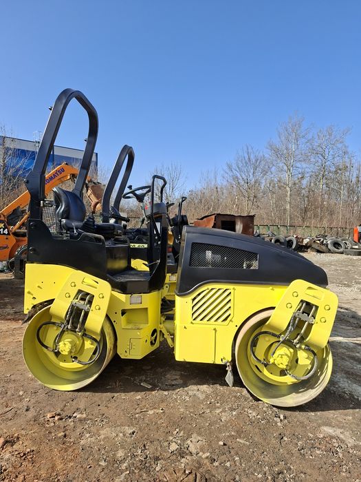 Каток дорожній каток асфальтний каток бомак bomag bw 120 ad4  віброкат