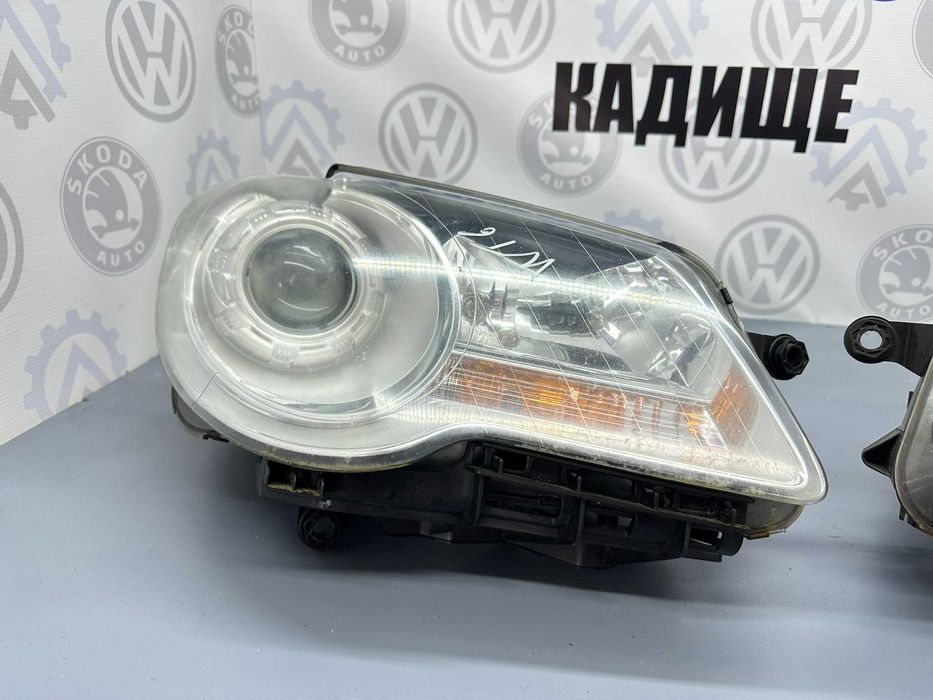 Фара передня Тоуран фара права ліва Touran рест  Туран 2007-2010