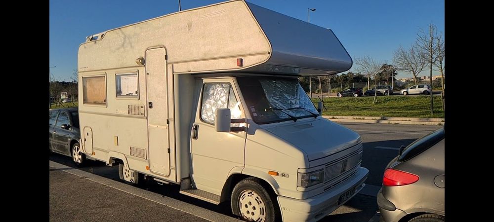 Autocaravana Eura Mobil / Fiat Ducato 1993 — Curta, econômica, painel.de 680w  e pronta a partir