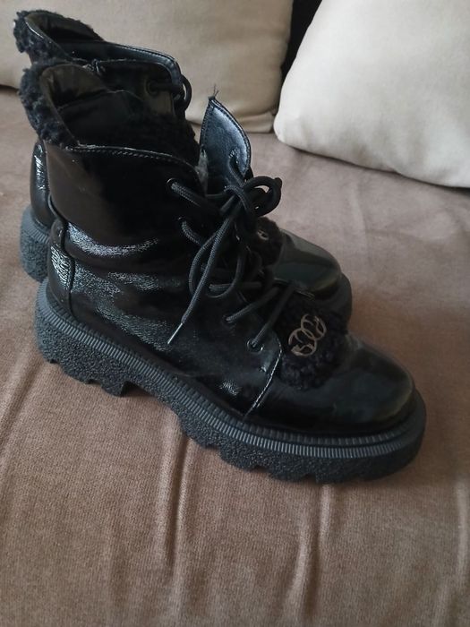 Жіночі черевички