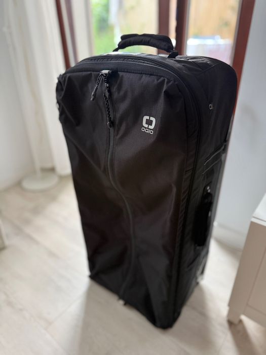Torba podróżna Ogio Equipment Rig - czarna