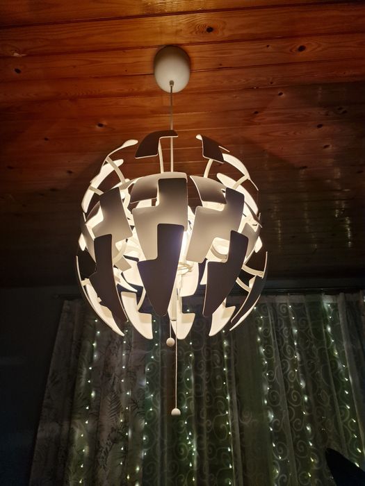 Lampa sufitowa wiszaca