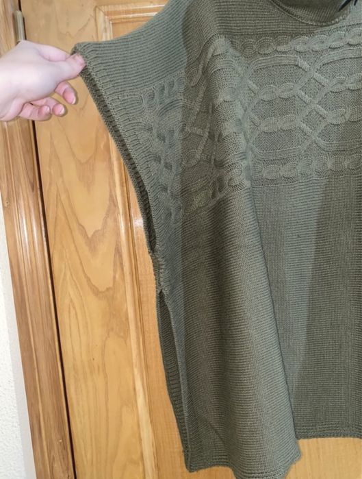 Capa verde-caqui da Tiffosi