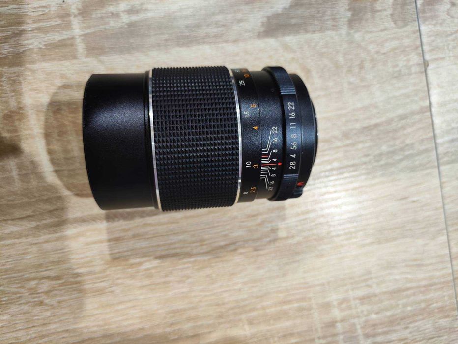 Tele 135mm f/2.8.