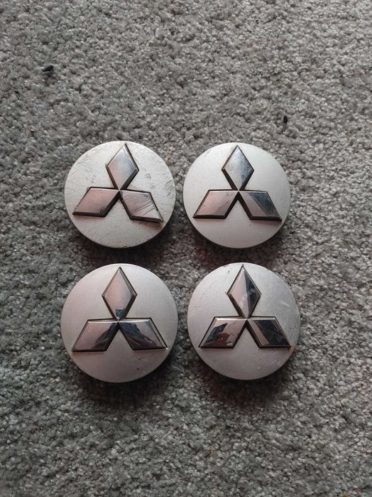 Dekielki alufelgi Mitsubishi  59mm x 54mm Oryginal Jeep 55mm x 49mm