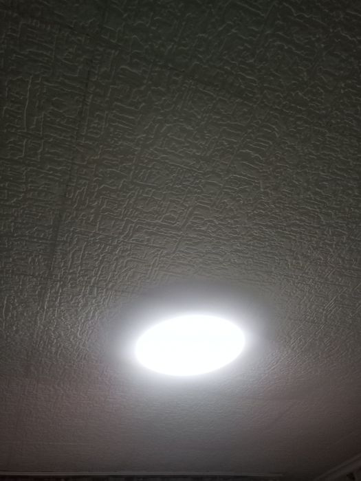 Продам смарт лед світильник