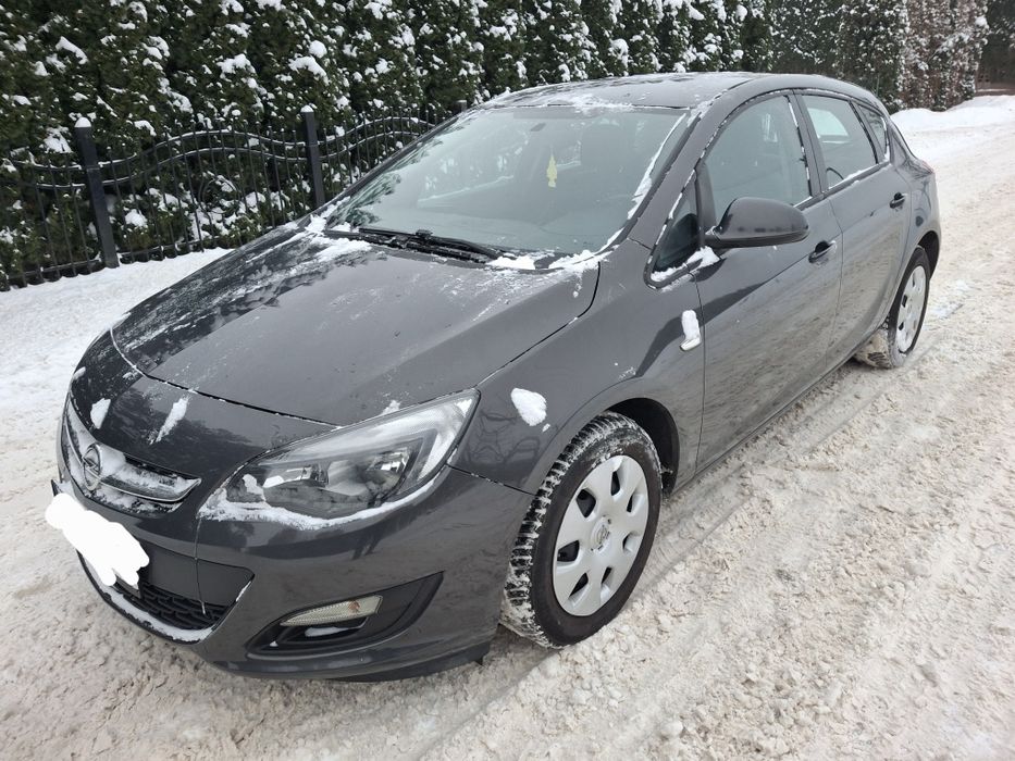 Opel Astra J benzyna po liftingu