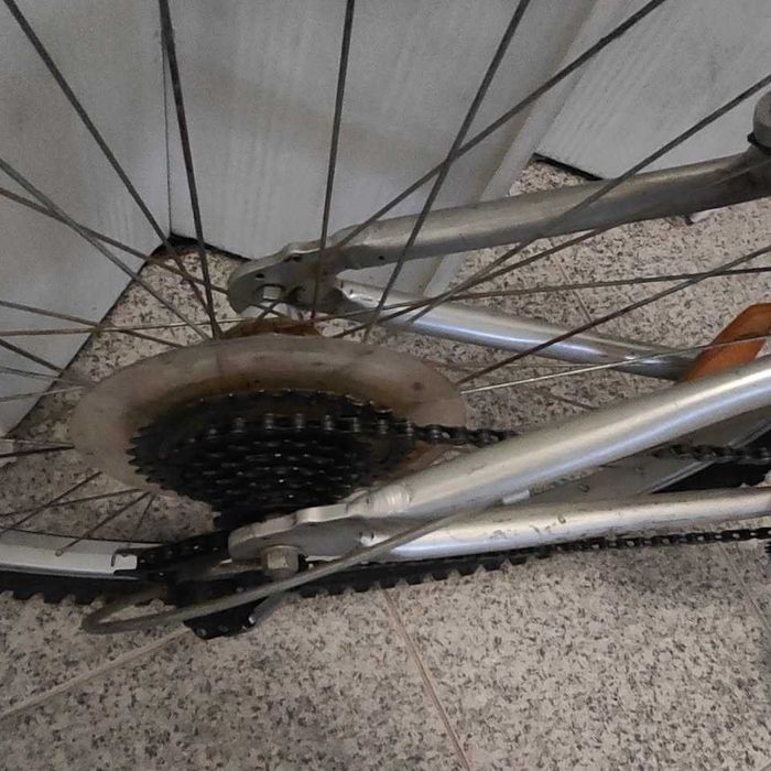 Bicicleta cor verde transmissão 7x3