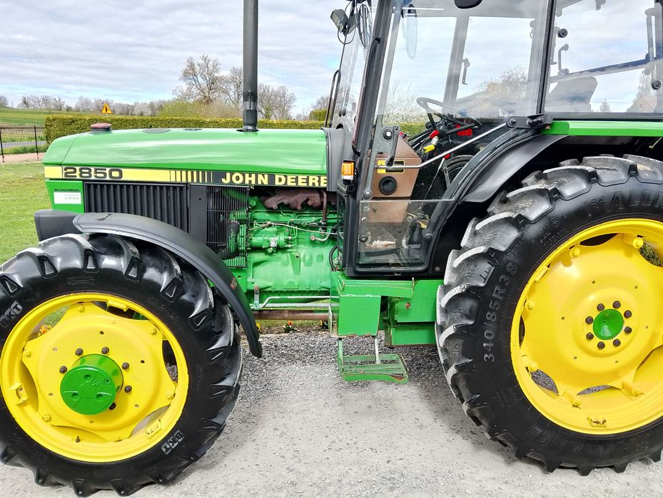 John Deere 2850 sprowadzony