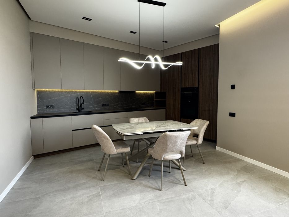 Продаж преміальної 3-кімнатної квартири в ЖК Comfort City
