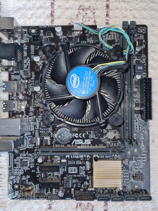 【動作品取出】CPU Intel Core i3 6100&7100 intel core i3 6100 - купити комп'ютери та комплектуючі - Ціна на
