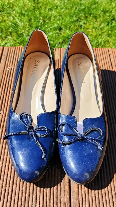 Skórzane półbuty na obcasie Sagan r.39