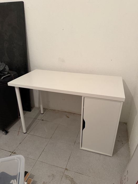 Secretaria Ikea branca