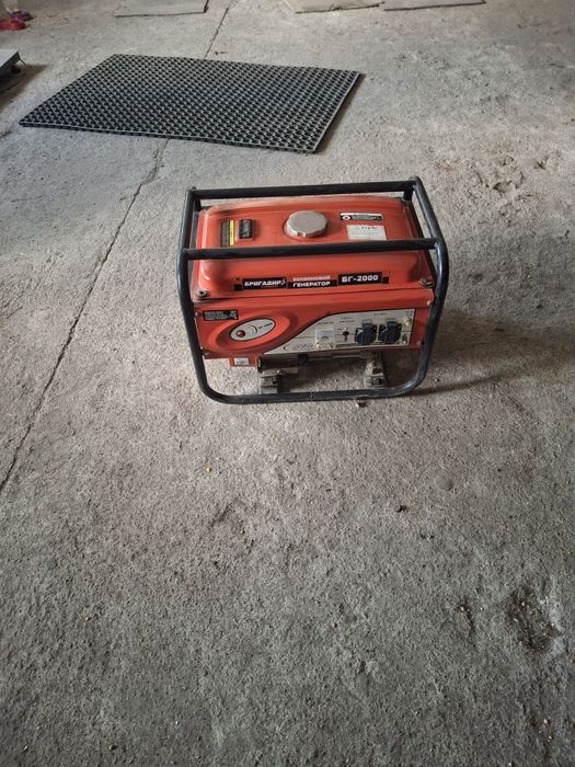 Продам Генератор Бригадир