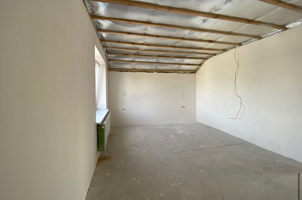 Продам Двох поверховий будинок супер локація