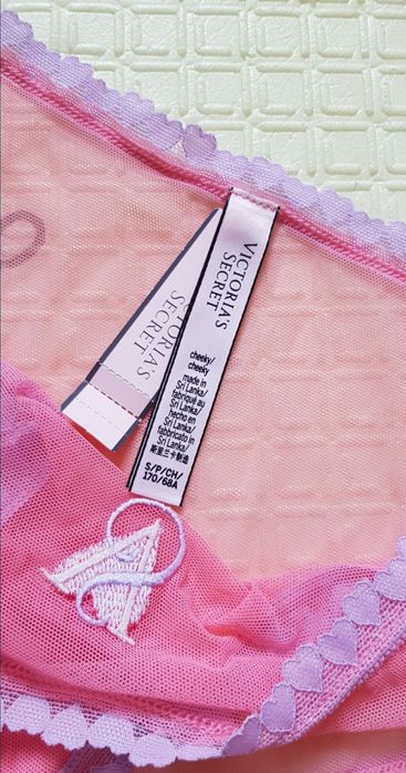Трусики Victoria's Secret Вікторія Сікрєт розмір S стрінги бразиліани