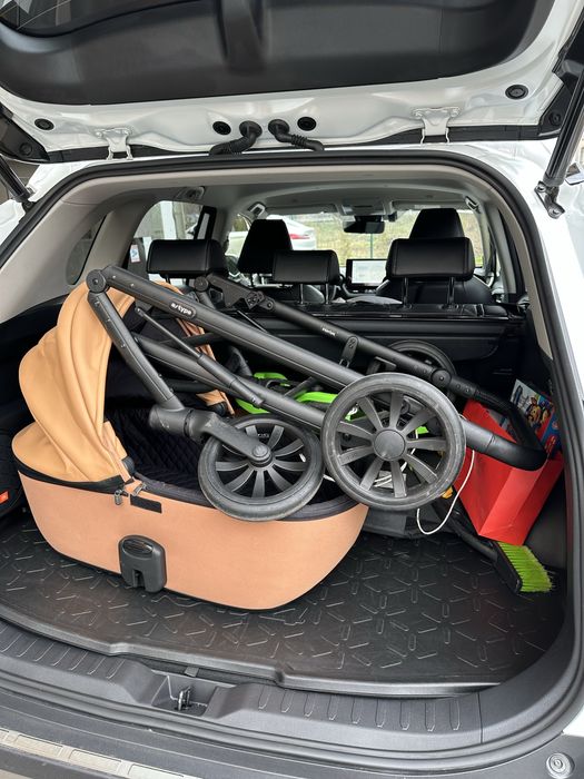 Продаю каляску Анекс 2 в 1