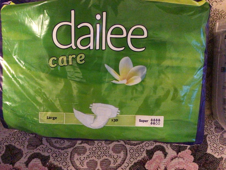 Памперси Daile, seni M залишки та інші  Запаковані.