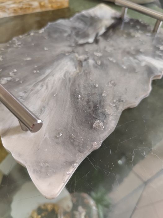 Bandeja brilhante prateada