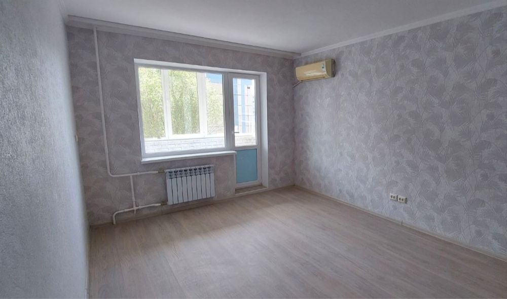 Продам 2 х комнатную квартиру Левый берег 11 мкр.