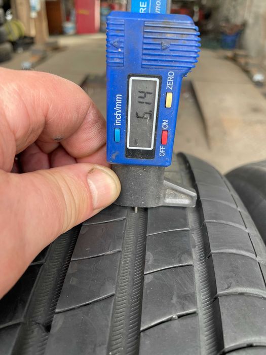 Komp. opon Michelin 185/65R15